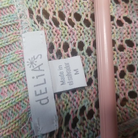 dELiA*s multicolored crop top. Open back. Beautiful pastels. - Picture 4 of 6